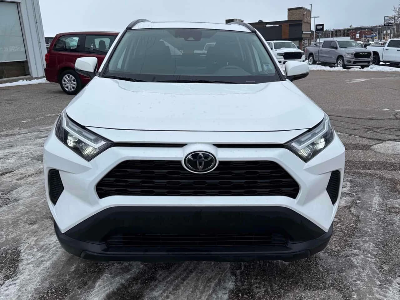 Toyota Rav4  XLE AWD / CARFAX /CAMERA / ПОДГРЕВИ - изображение 6