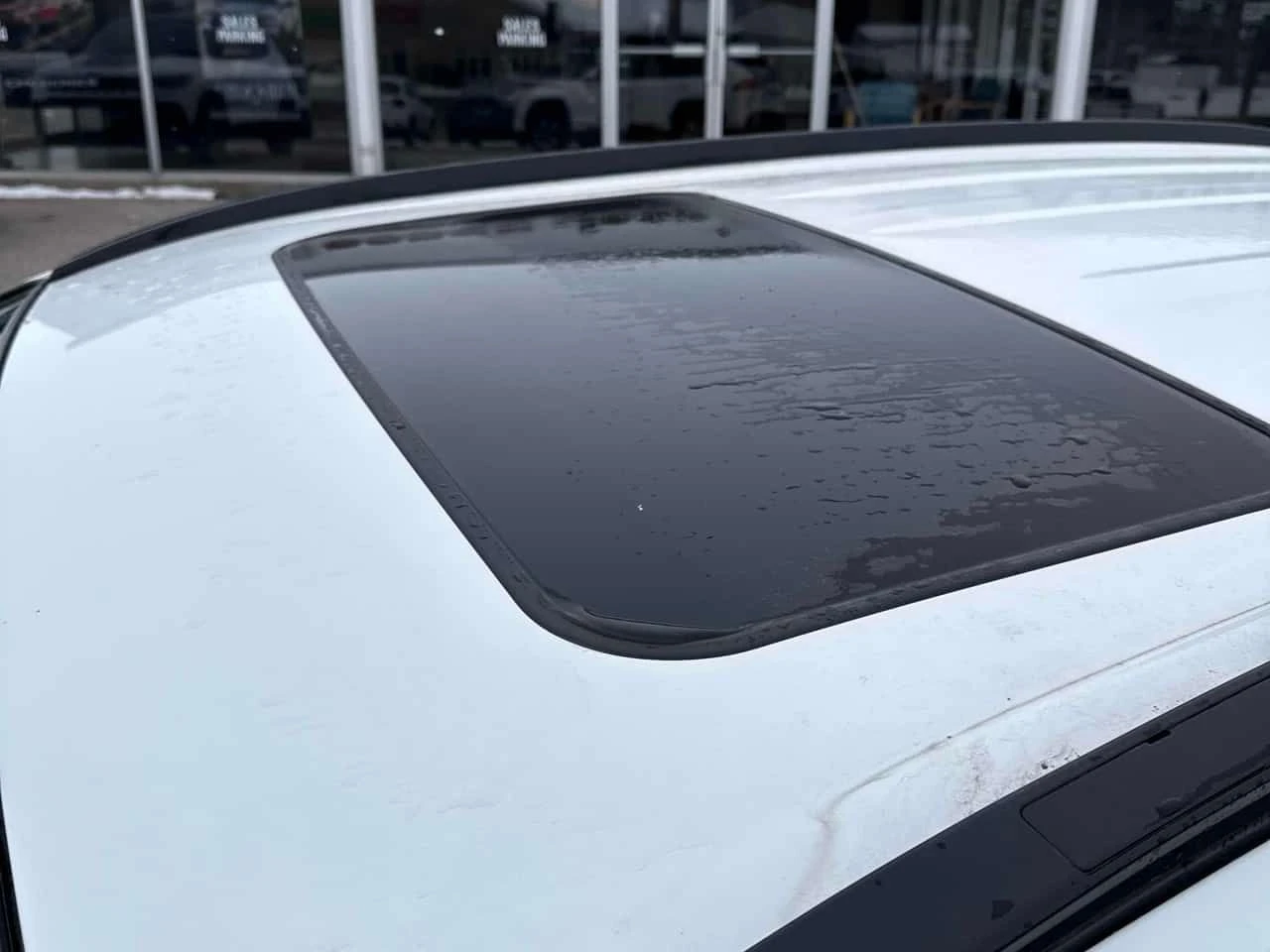 Toyota Rav4  XLE AWD / CARFAX /CAMERA / ПОДГРЕВИ - изображение 10