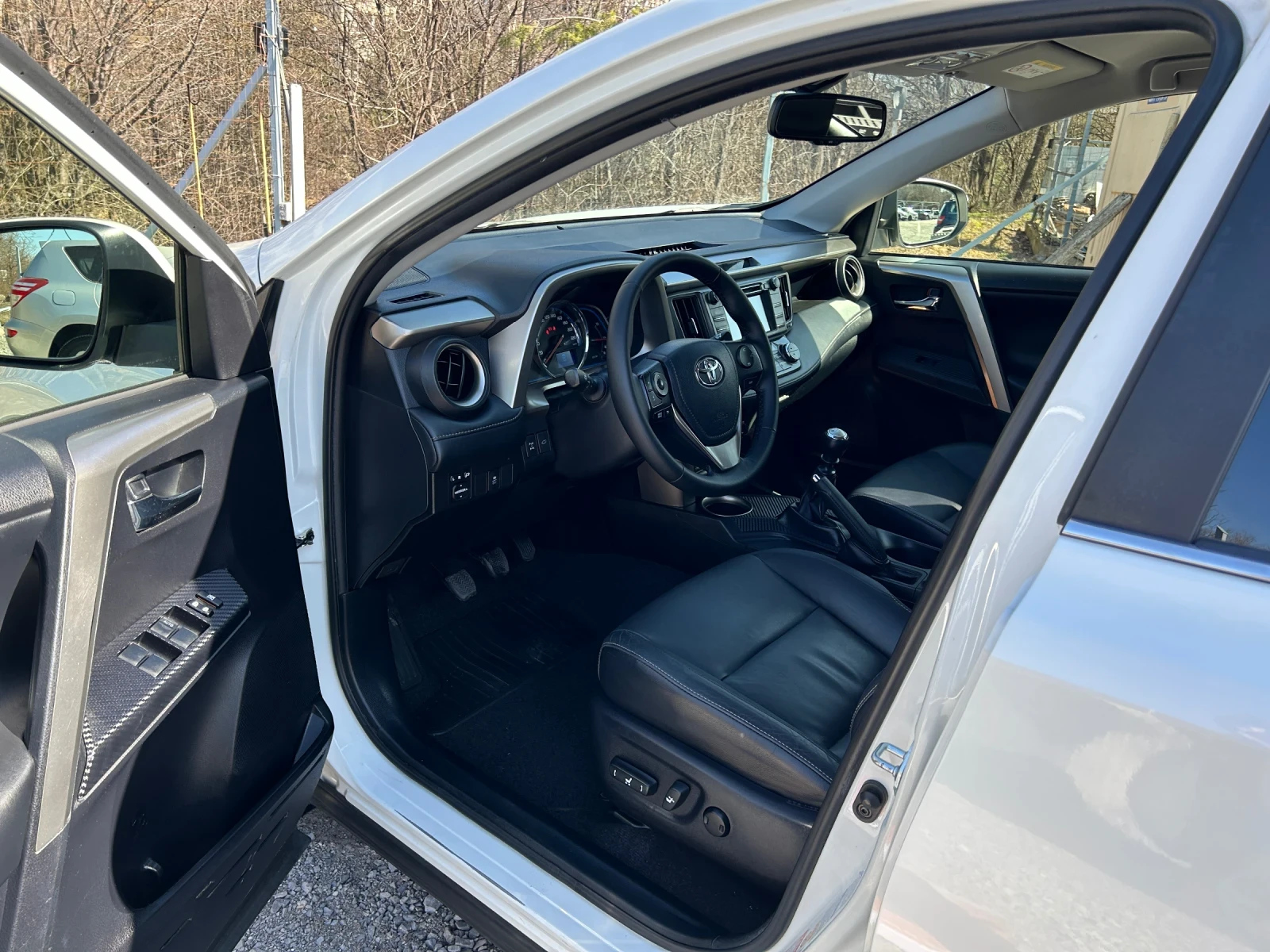 Toyota Rav4 2.0 D-4D, 4�4, WHITE EDITION, 133 970 �� !!! | Mobile.bg � ����������� 4