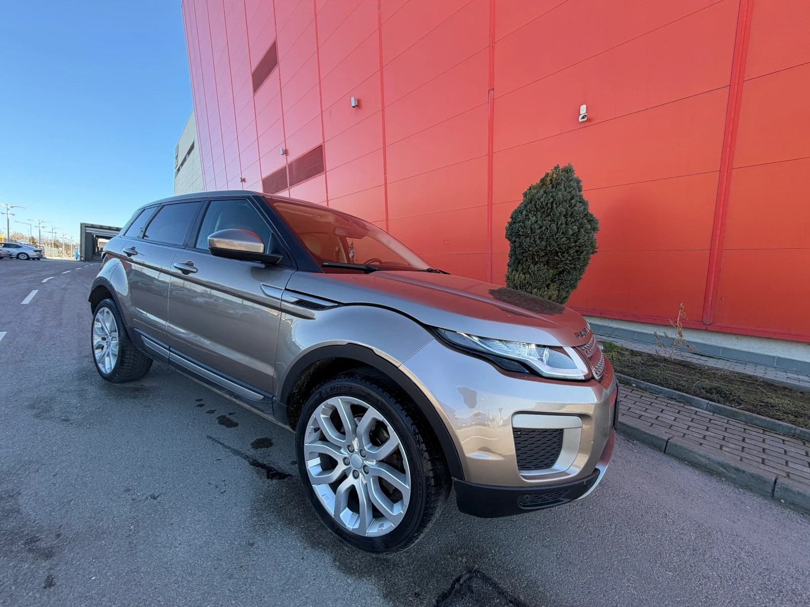 Land Rover Range Rover Evoque FACELIFT* LED* ����* T��������� | Mobile.bg � ����������� 2