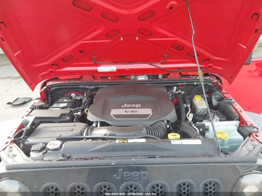 Jeep Wrangler 3.6L V-6 DOHC, VVT, 285HP 4X4 Drive, снимка 10 - Автомобили и джипове - 53917900