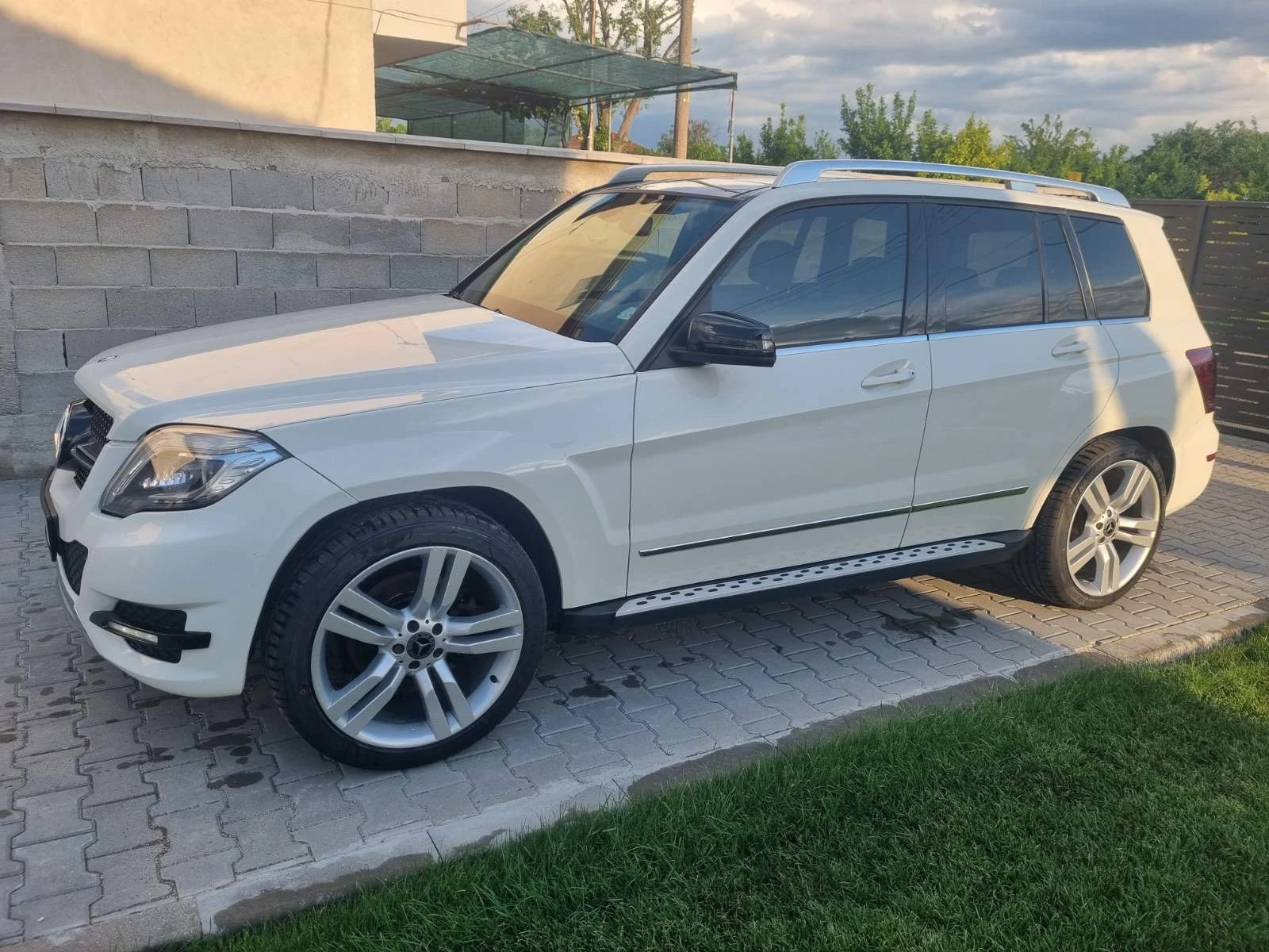 Mercedes-Benz GLK GLK 280 LPG, снимка 3 - Автомобили и джипове - 55648487