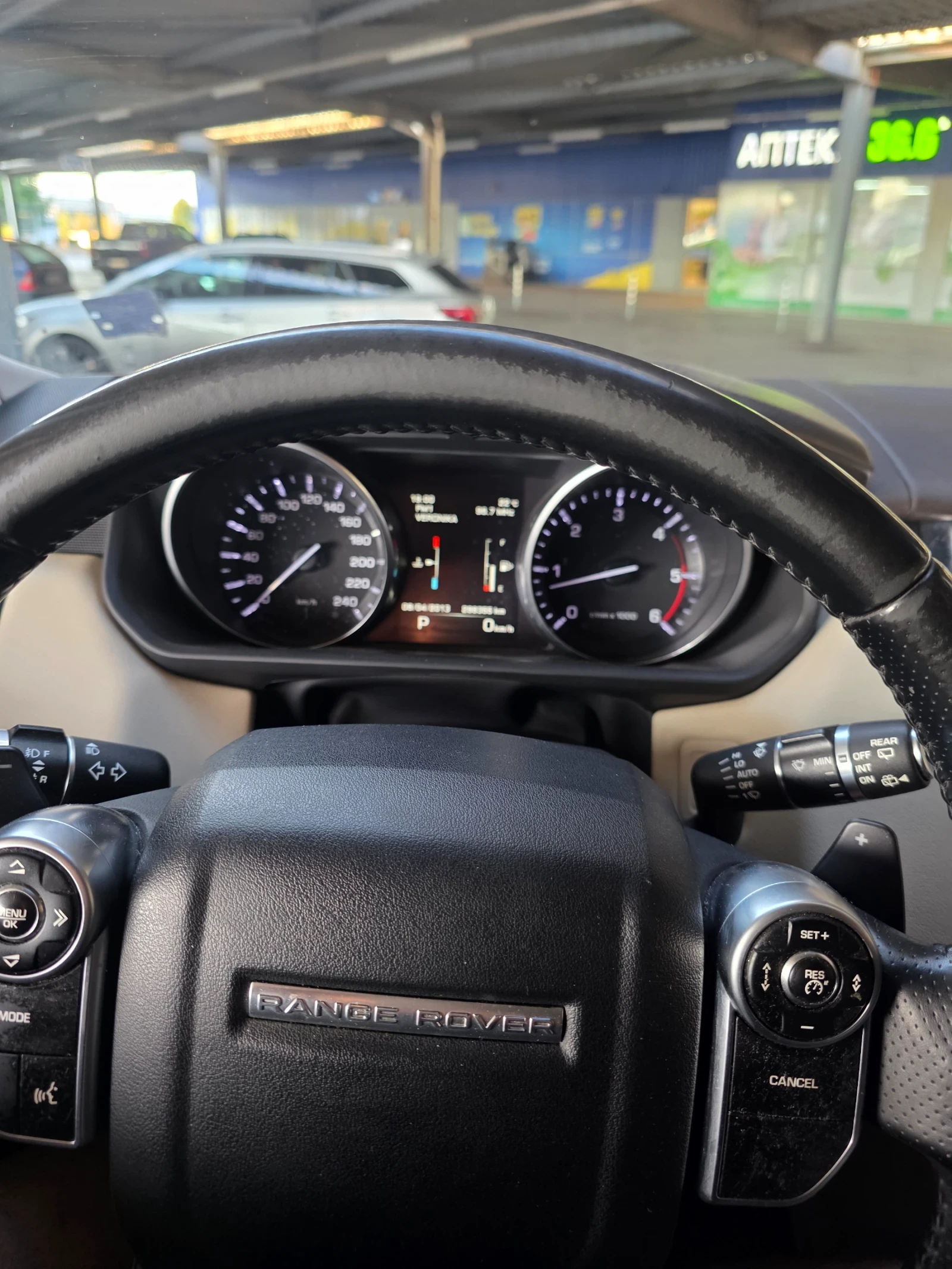 Land Rover Range Rover Sport Range Rover Sport V8 340 КС, снимка 8 - Автомобили и джипове - 56061836