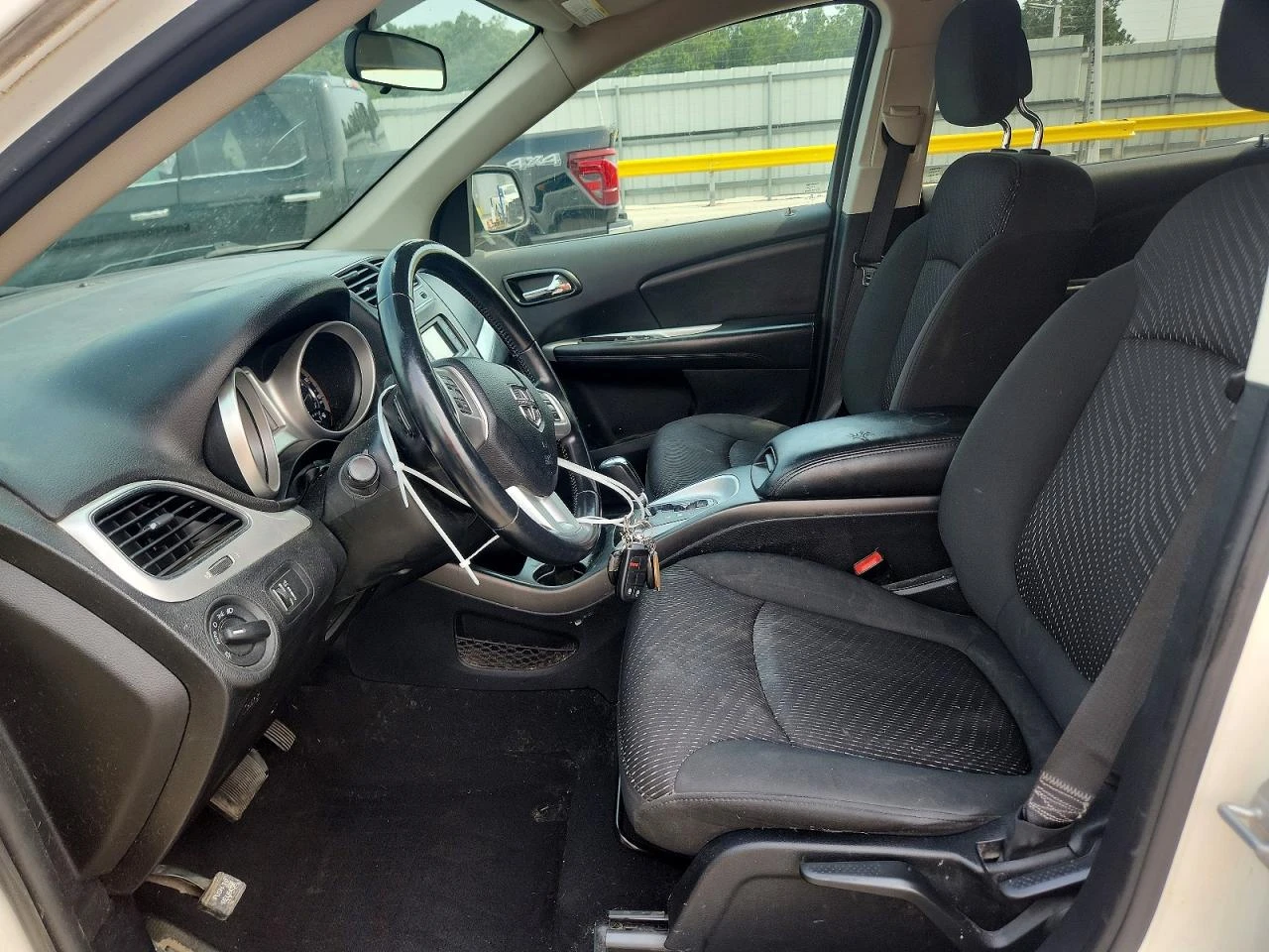 Dodge Journey 2.4l Se, снимка 7 - Автомобили и джипове - 56151261