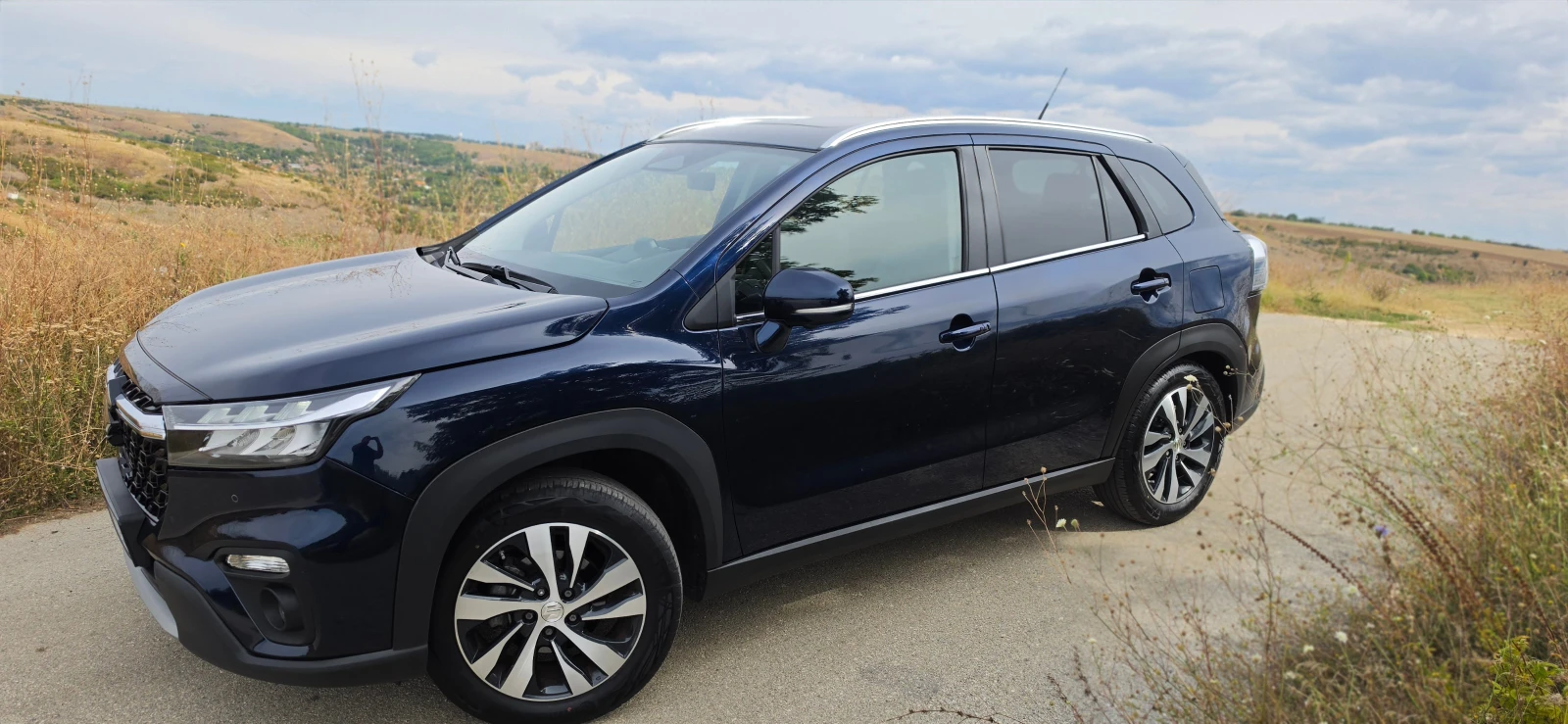 Suzuki SX4 S-Cross GLX, hybrid, Автомат 4x4, панорама, кожа, снимка 5 - Автомобили и джипове - 56229013