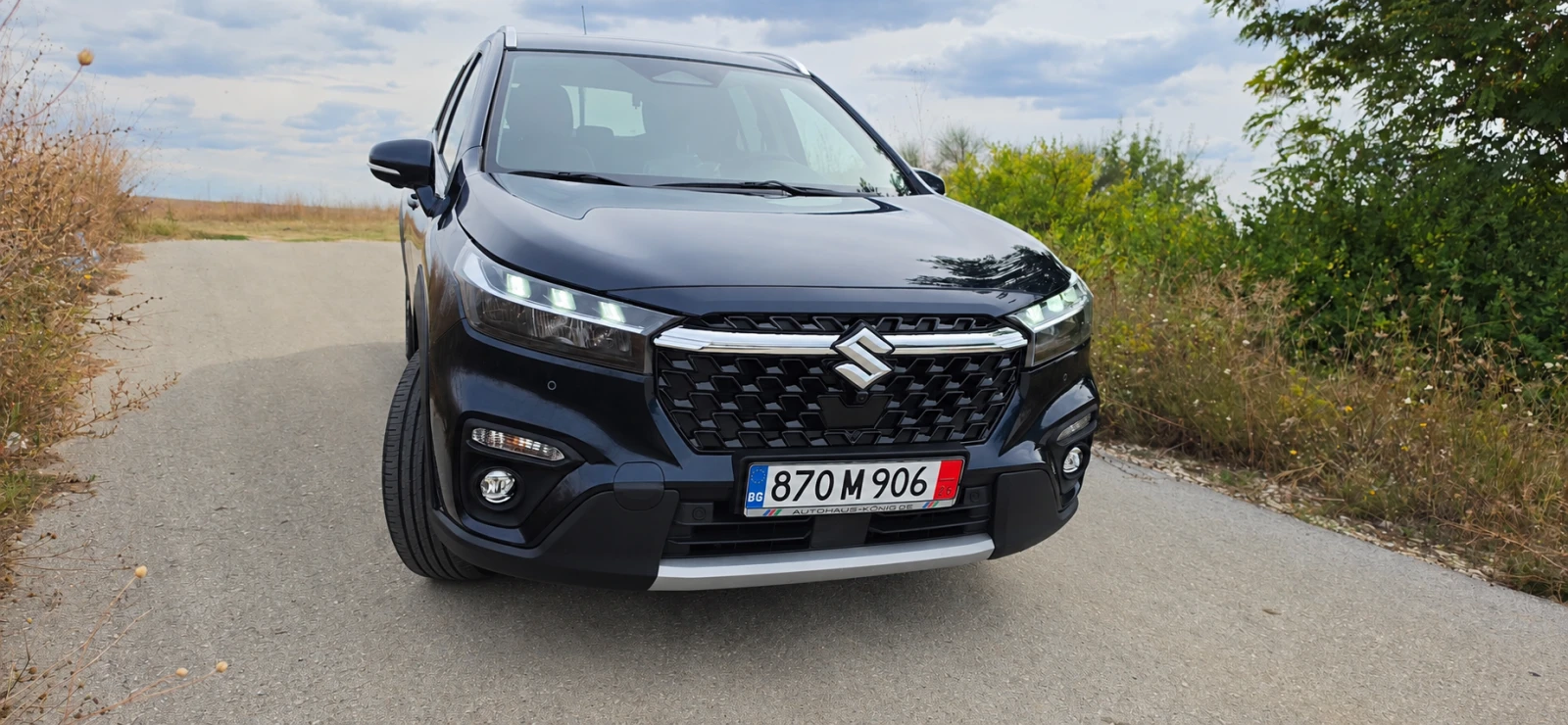 Suzuki SX4 S-Cross GLX, hybrid, Автомат 4x4, панорама, кожа, снимка 3 - Автомобили и джипове - 56229013