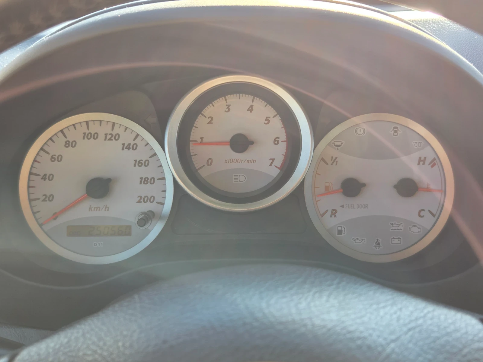 Toyota Rav4 D-4D, снимка 13 - Автомобили и джипове - 56337124
