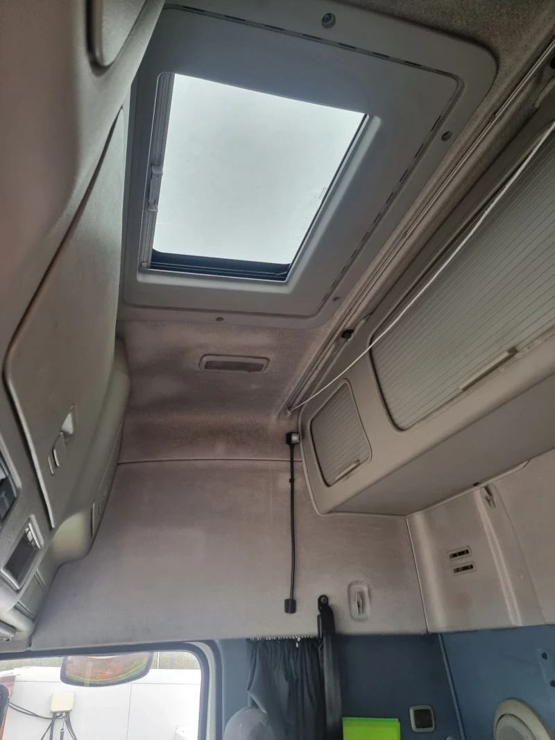 Volvo Fh 400 4x2R, снимка 10 - Камиони - 52744346