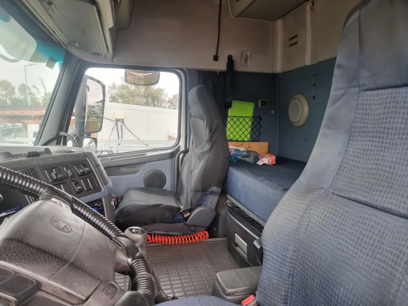 Volvo Fh 400 4x2R, снимка 9 - Камиони - 52744346