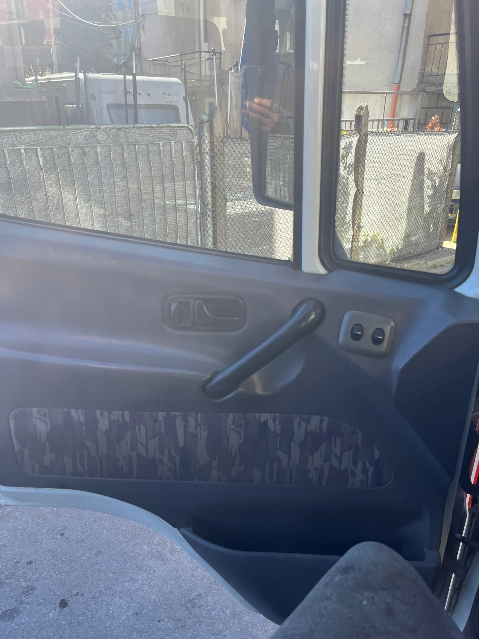 Nissan Atleon Мултилифт, Самосвал, снимка 14 - Камиони - 56360704