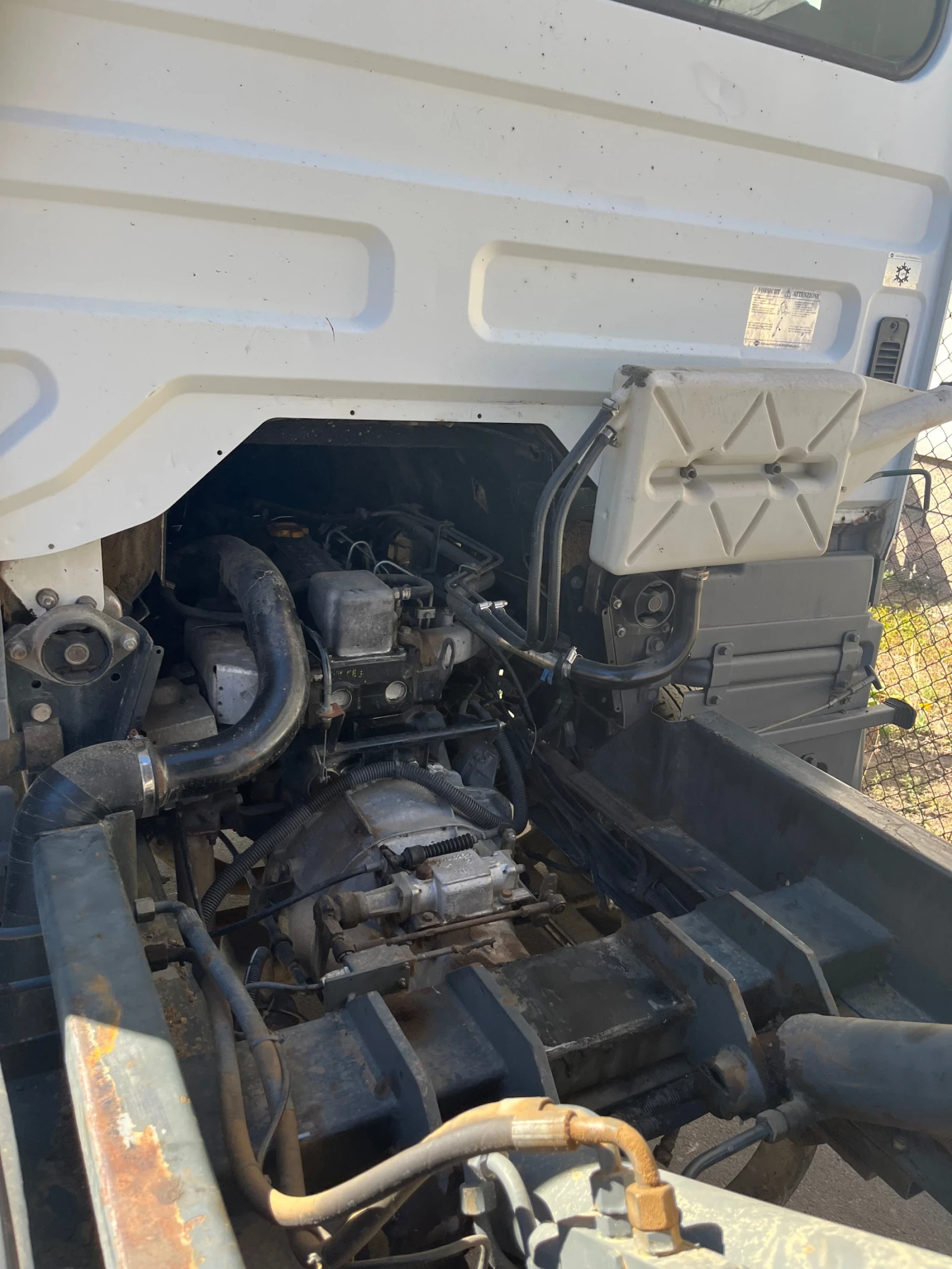 Nissan Atleon Мултилифт, Самосвал, снимка 8 - Камиони - 56360704