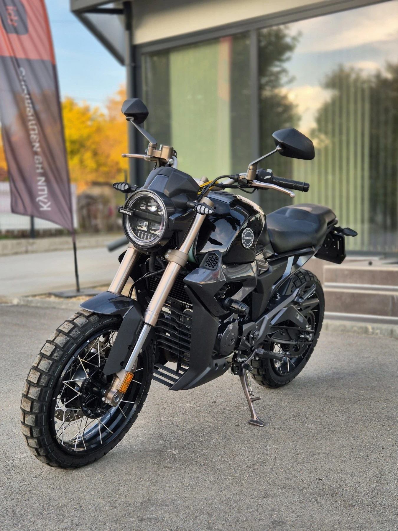 Zontes Zontes ZT 125 G1 ABS 7600км!!! ШВЕЙЦАРИЯ, КАТО НОВ!! А1 - изображение 3