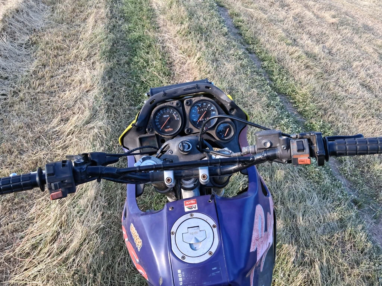 Aprilia 125, снимка 2 - Мотоциклети и мототехника - 54731348