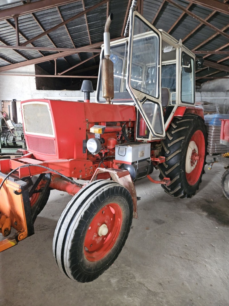 Трактор ЮМЗ, снимка 1 - Селскостопанска техника - 45945912