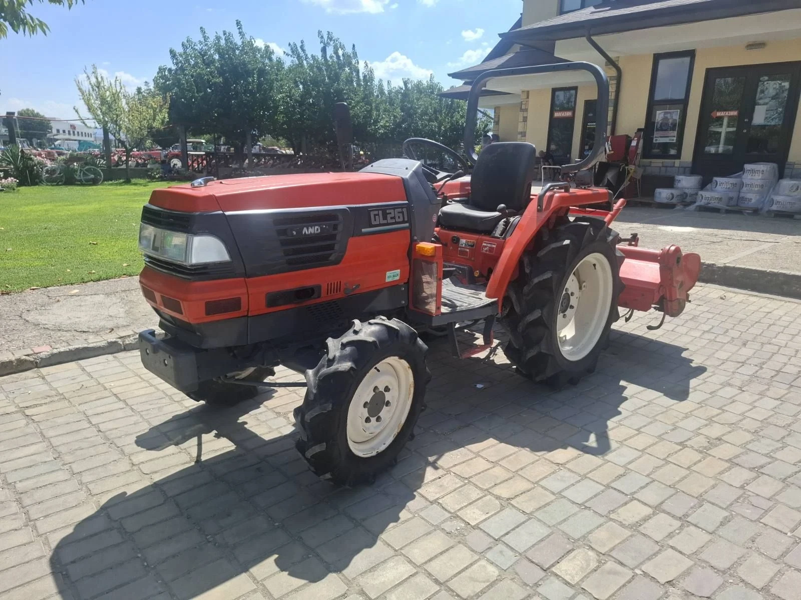 Трактор Kubota GL 261, снимка 3 - Селскостопанска техника - 55833096
