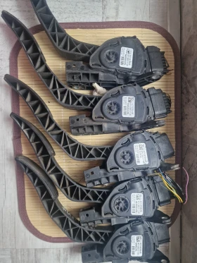 8V21-9F836-AB педал газ FORD FIESTA 2012г. 8V219F836AB, снимка 8