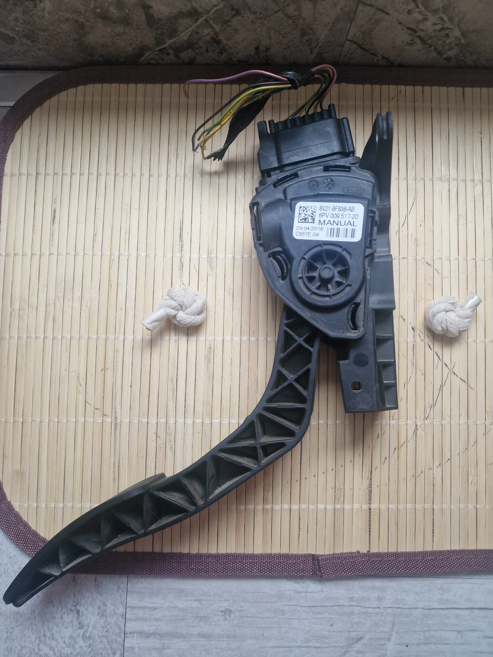 8V21-9F836-AB ����� ��� FORD FIESTA1.4i 2012�. 8V219F836AB | Mobile.bg � ����������� 6