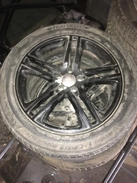 Гуми с джанти Hankook 235/55R19, снимка 2 - Гуми и джанти - 47474419