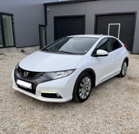 Honda Civic 2.2i-DTEC/150к.с/Камера, снимка 1