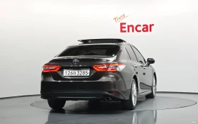 Toyota Camry XV70 2.5 , снимка 4
