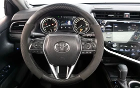 Toyota Camry XV70 2.5 , снимка 12