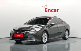 Toyota Camry XV70 2.5 , снимка 1