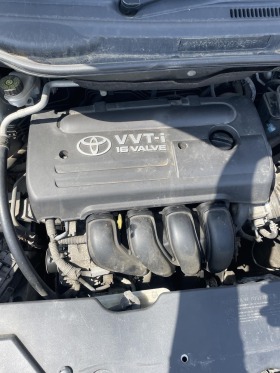 Toyota Corolla verso 1.8 vvti, снимка 4 - Автомобили и джипове - 45286924