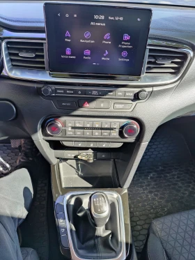 Kia Ceed 1.4 T-GDI, снимка 8