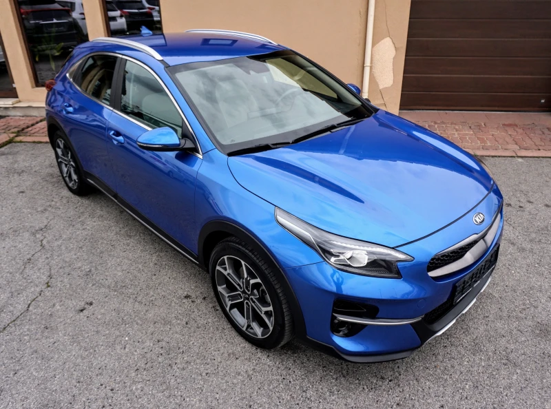 Kia XCeed 1.6CRDI STYLE, снимка 2 - Автомобили и джипове - 37974362