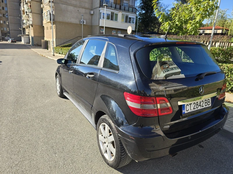 Mercedes-Benz B 180, снимка 4 - Автомобили и джипове - 47497508