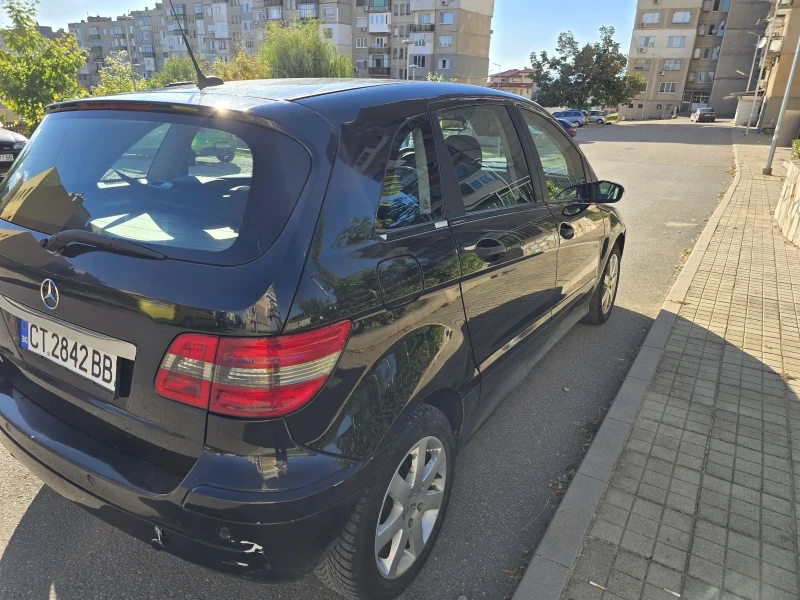 Mercedes-Benz B 180, снимка 6 - Автомобили и джипове - 47497508