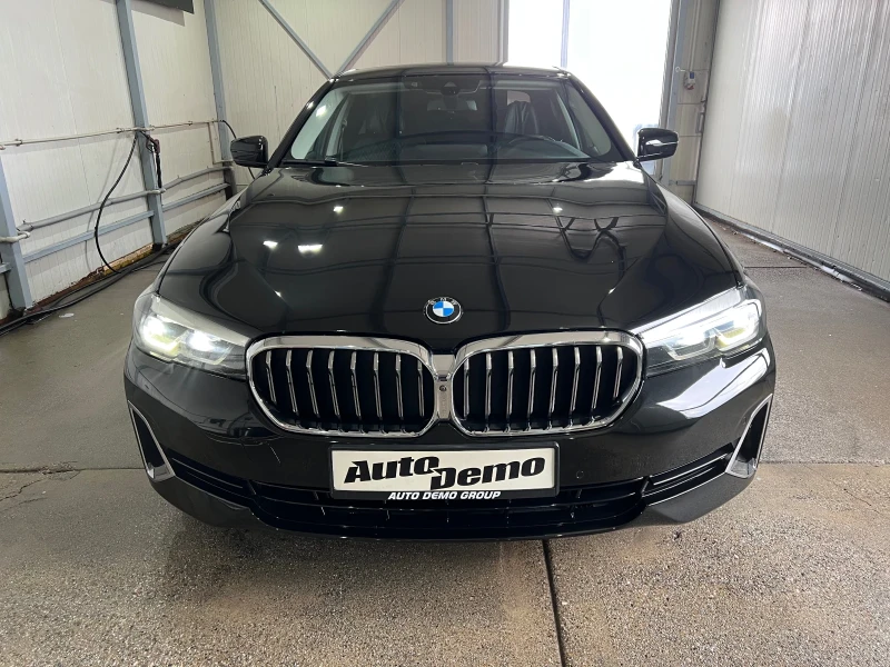 BMW 530 d* X-Drive* Luxury Line* , снимка 2 - Автомобили и джипове - 48766278