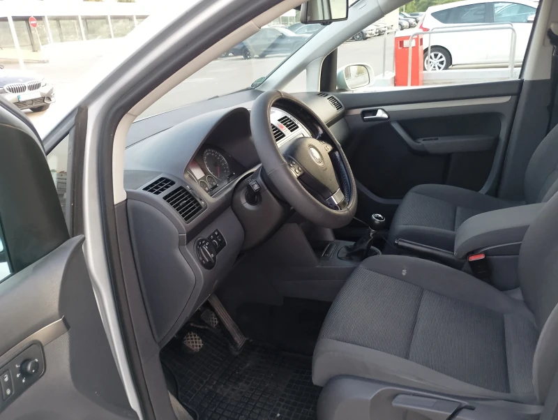 VW Touran 2000 бензин метан 109 коня, снимка 8 - Автомобили и джипове - 52347131