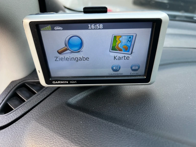 Ford Focus 2011 1.6 бензин 101к.с., снимка 9 - Автомобили и джипове - 52579618