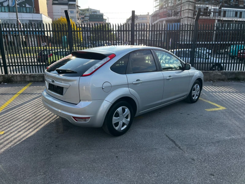 Ford Focus 2011 1.6 бензин 101к.с., снимка 6 - Автомобили и джипове - 52579618