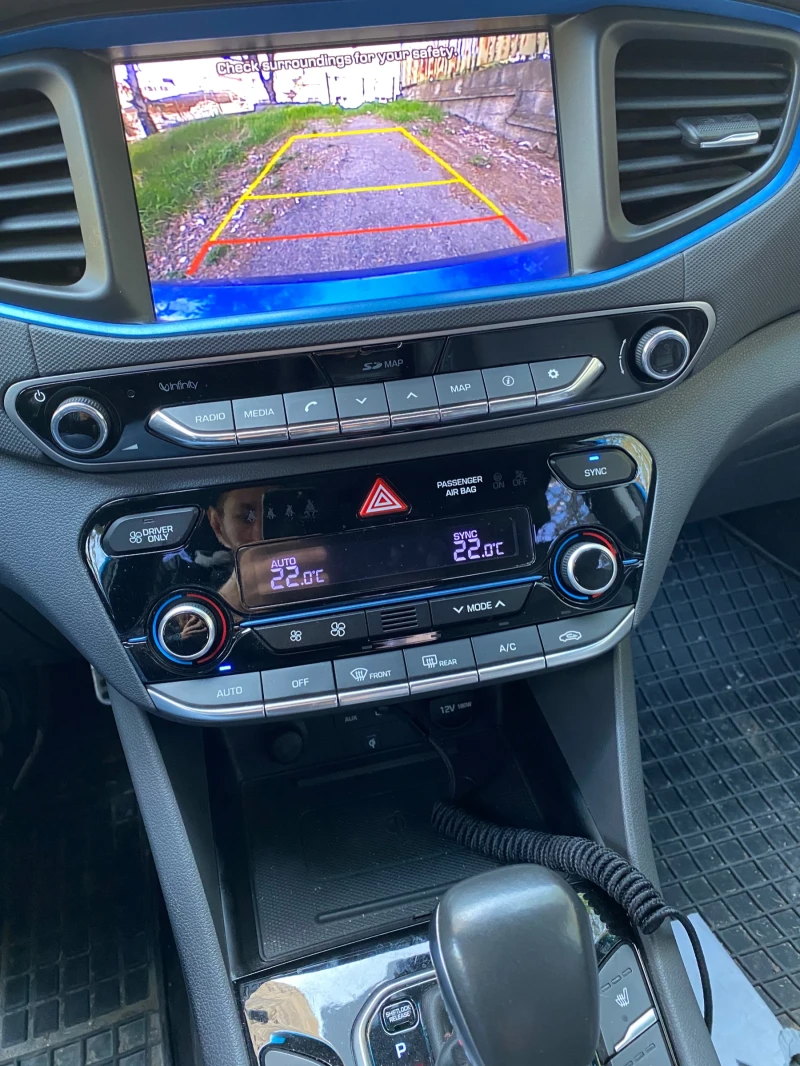 Hyundai Ioniq, снимка 8 - Автомобили и джипове - 52666128