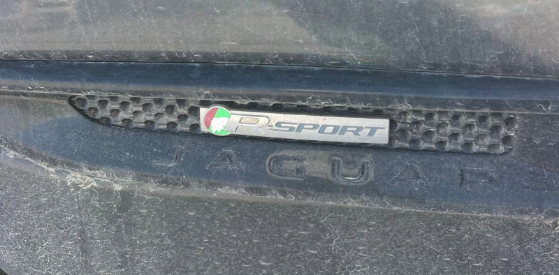 Jaguar XE, снимка 4 - Автомобили и джипове - 53092004