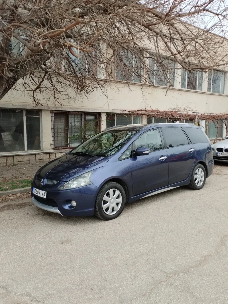 Mitsubishi Grandis 2.4, снимка 4 - Автомобили и джипове - 53302622