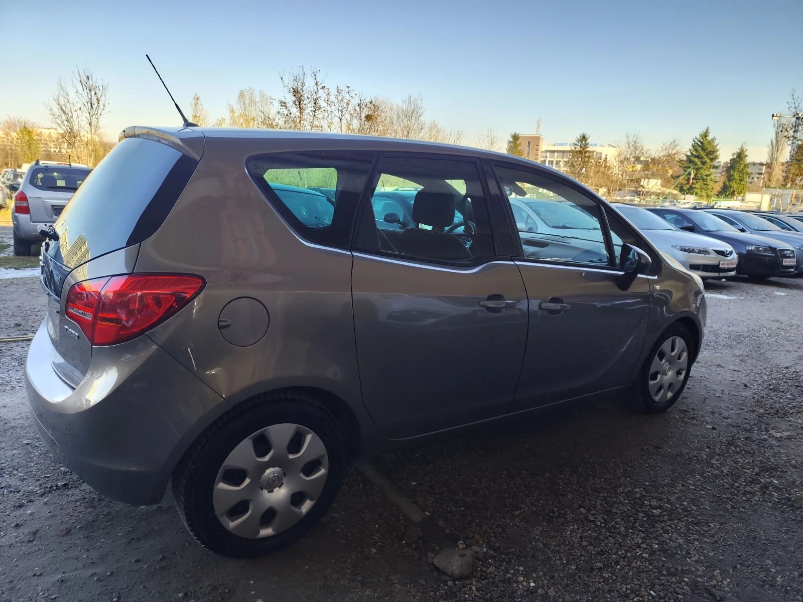 Opel Meriva 1.4 i автоматик - изображение 5