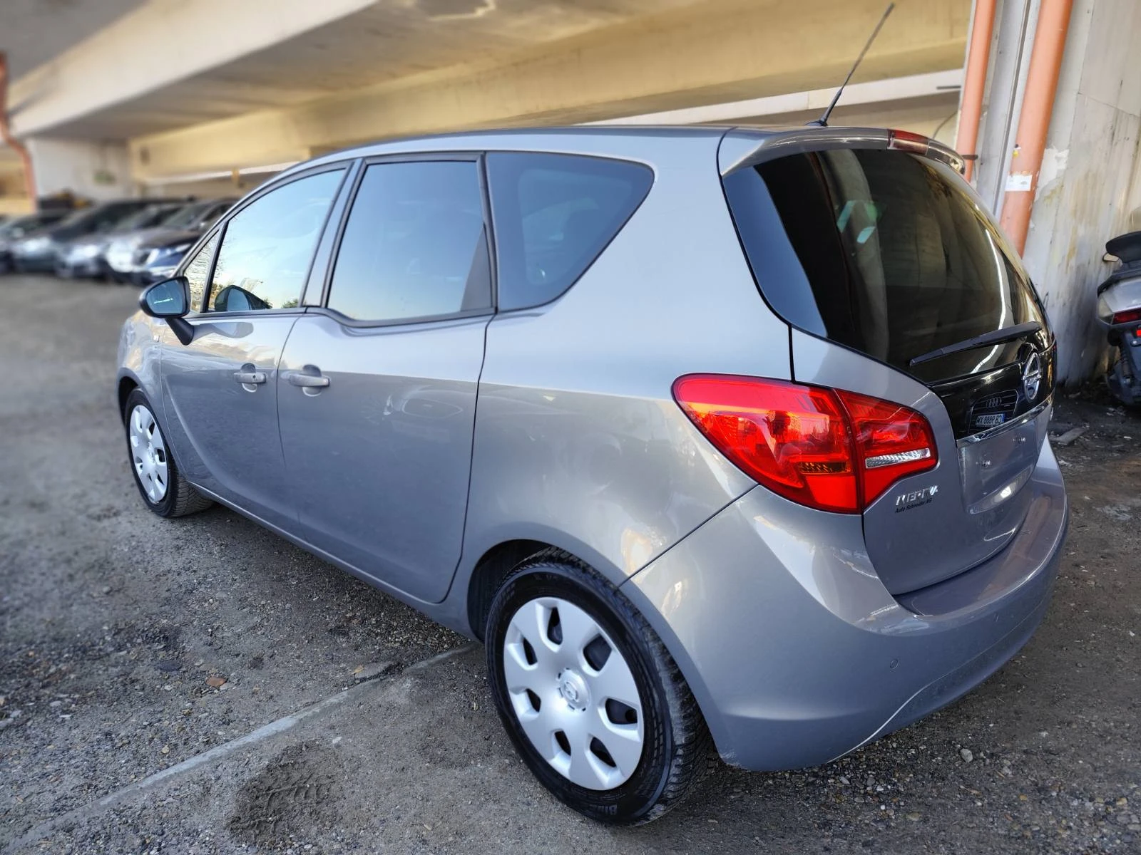 Opel Meriva 1.4 i автоматик - изображение 3