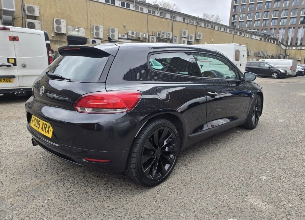 VW Scirocco 2.0 GT-TSI - изображение 4