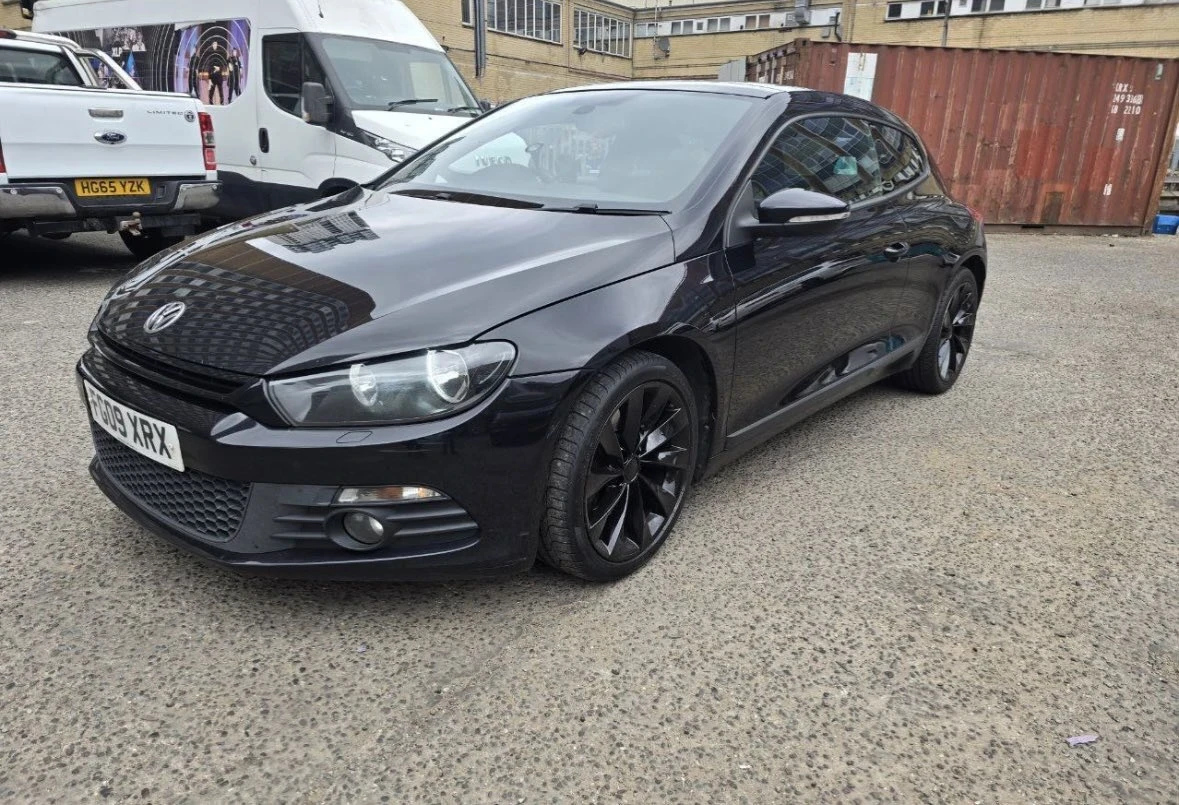 VW Scirocco 2.0 GT-TSI - изображение 3