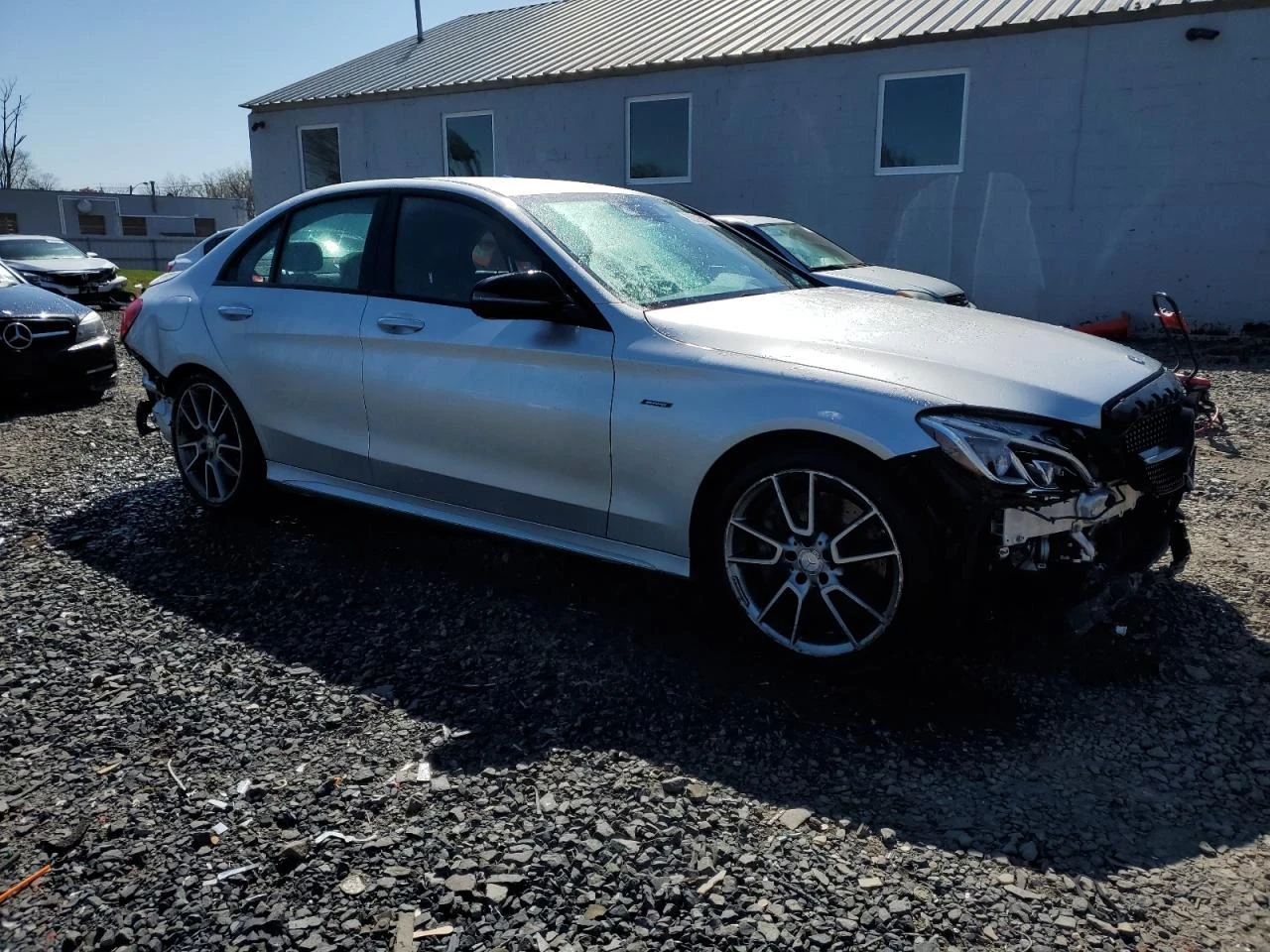 Mercedes-Benz C 450 AMG  - изображение 3