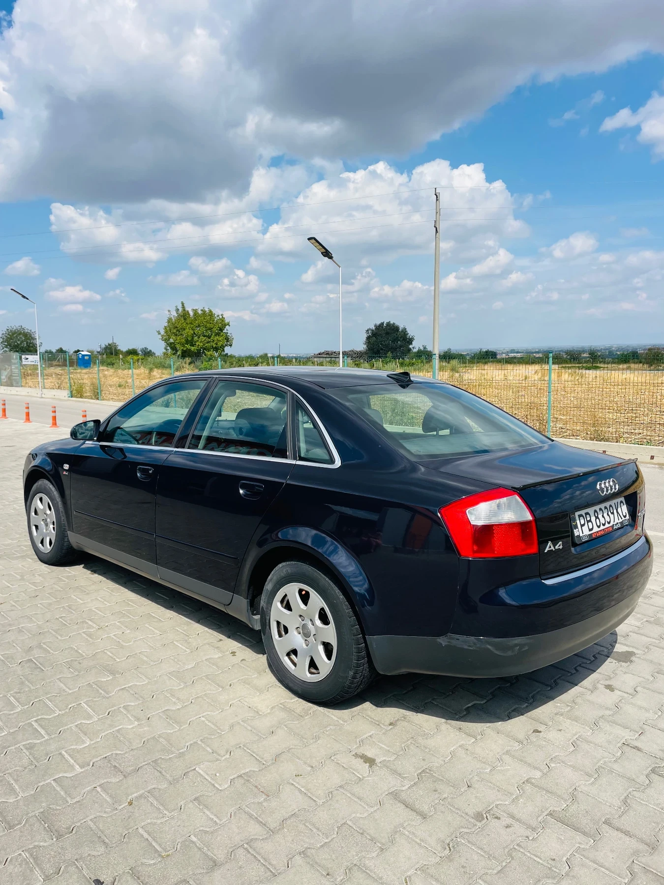 Audi A4  - изображение 4