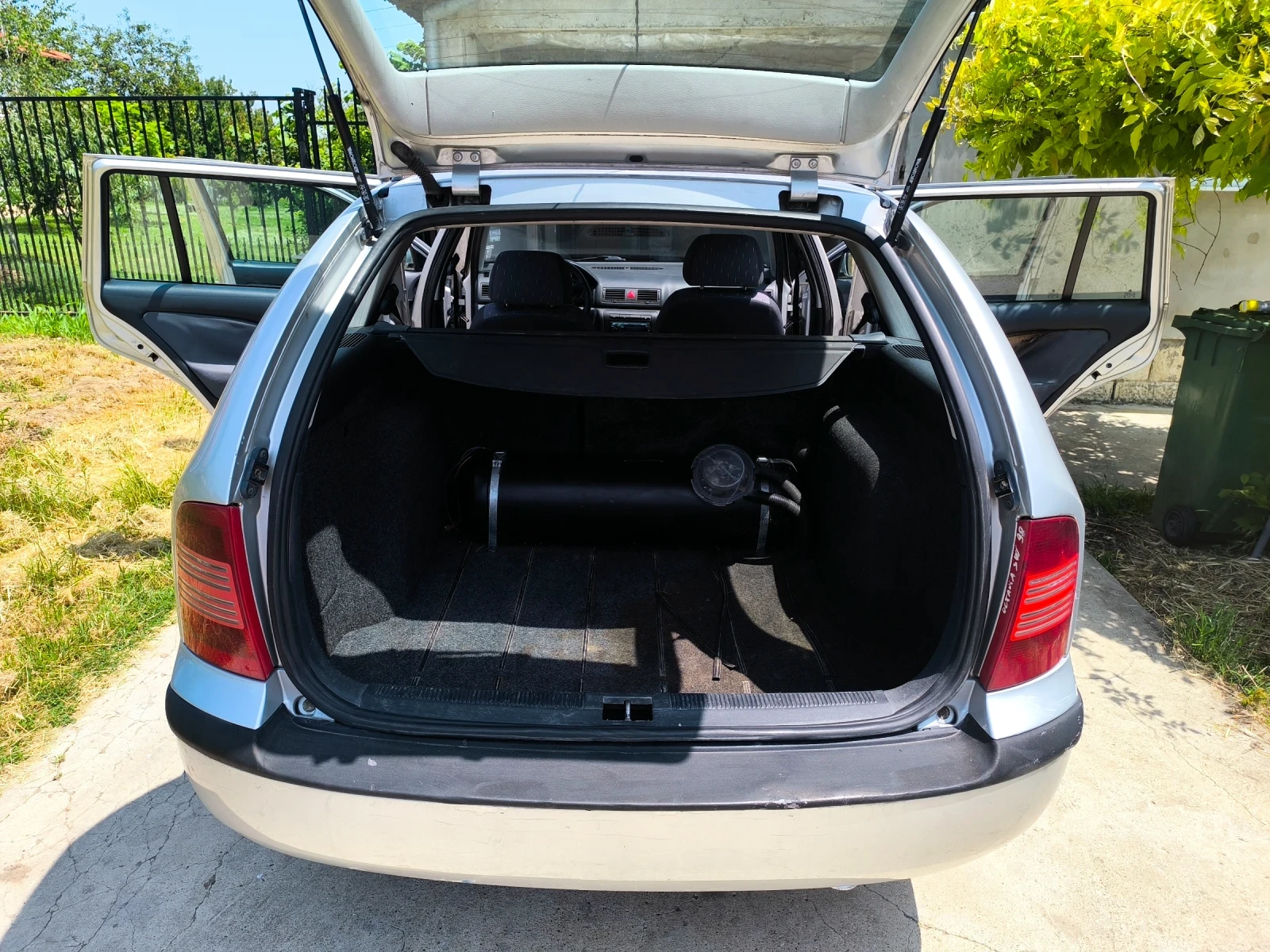 Skoda Octavia 1.6 - изображение 6
