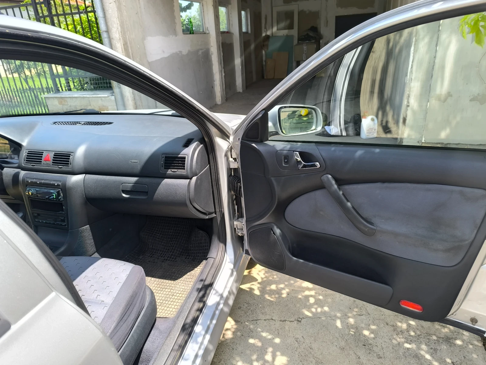 Skoda Octavia 1.6 - изображение 3