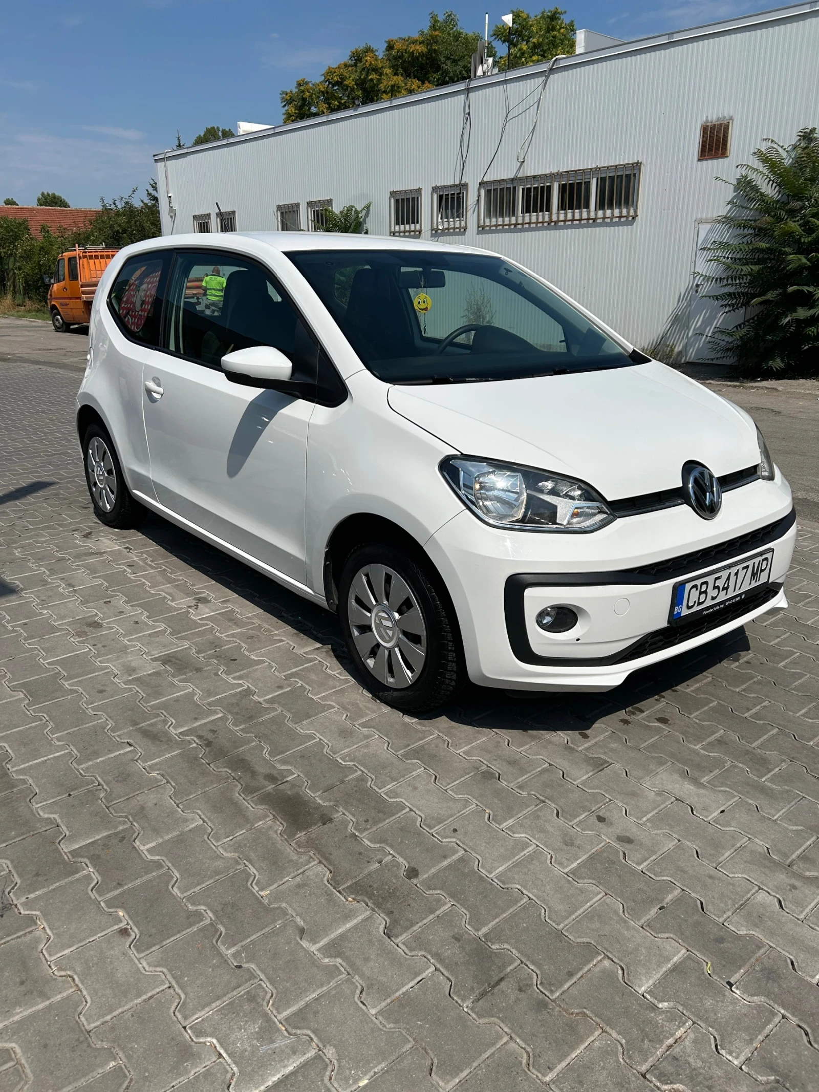 VW Up  - изображение 6