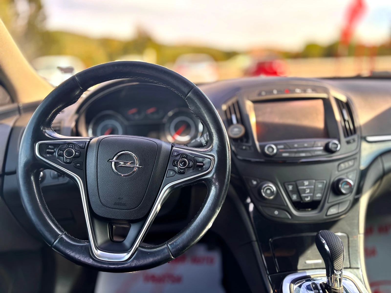 Opel Insignia Sports Tourer - изображение 7