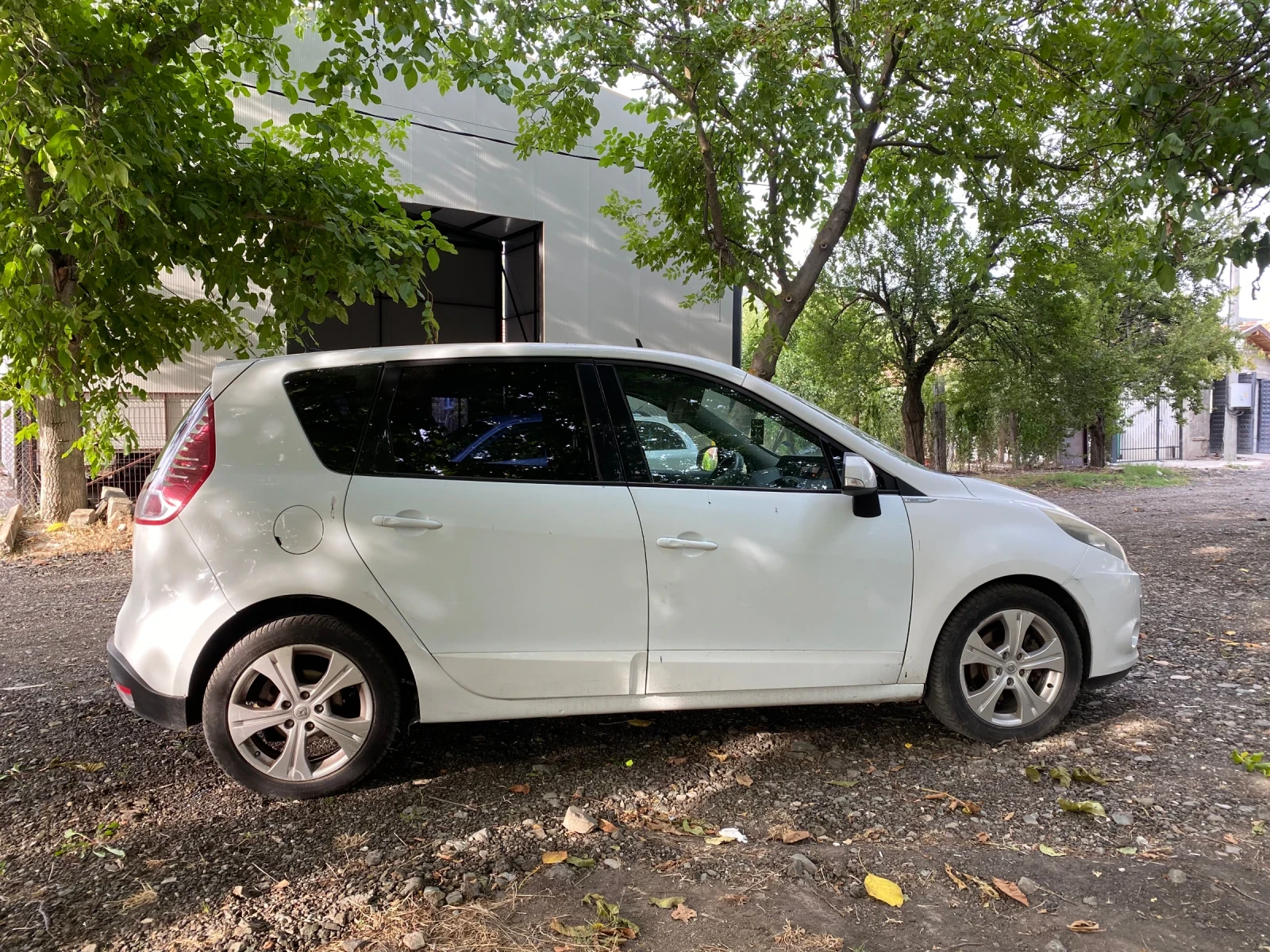 Renault Scenic  - изображение 2