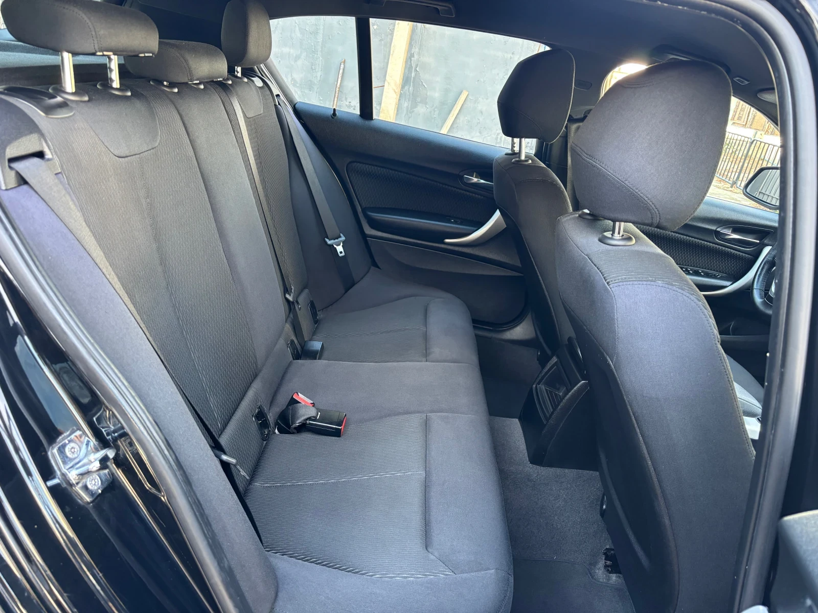 BMW 116 2.0D navi  | Mobile.bg   11